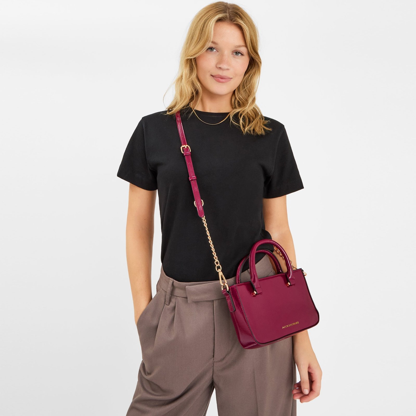 Red Patent Sling Bag for Women – Glossy Finish, Compact & Stylish Crossbody - Image 5